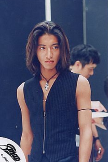 キムタクは整形で顔が変わったし最近は老けすぎ？昔の若い頃や全盛期の画像と比較！ | 気になるあのエンタメ！