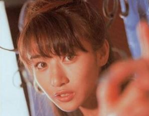藤崎奈々子の現在と若い頃で顔変わったか画像で比較！昔の全盛期の写真が美人すぎる？