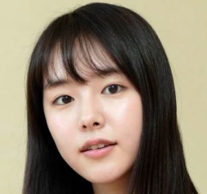 唐田えりかの顔は韓国人に人気なの？昔の高校時代の写真やすっぴん素顔の画像と比較！