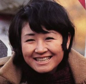 加藤登紀子の顔が変わったのは整形か単なるメイクか？昔の若い頃の写真やデビュー当時と画像を比較！