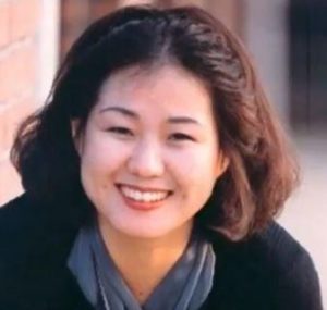 金慶珠は整形で顔変わったしすっぴんは別人？韓国の美人評論家の昔から現在までを画像で比較！