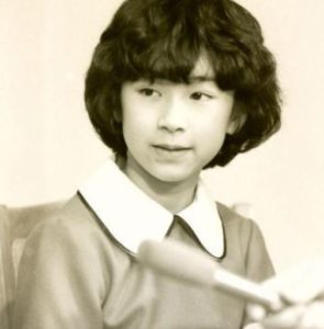山尾志桜里の若い頃モテモテだった顔画像！アニーの子役時代や大学の頃の写真も美人すぎ？